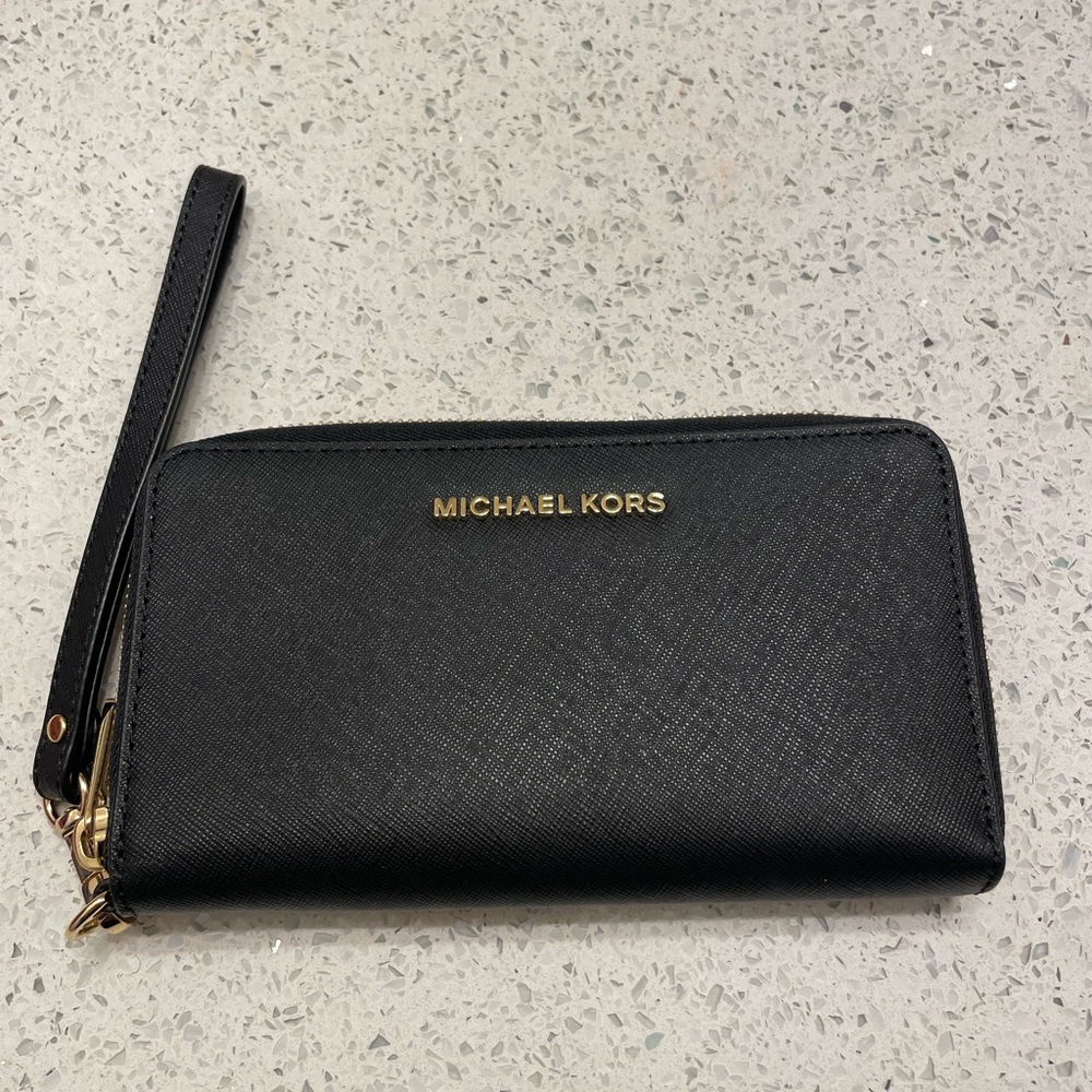 Michael Kors black wristlet